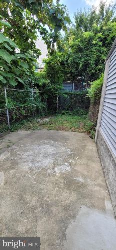 1922 Firth St, Philadelphia PA  19125-1305 exterior