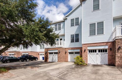 117 Arrawana Ave, Tampa, FL 33609-3205