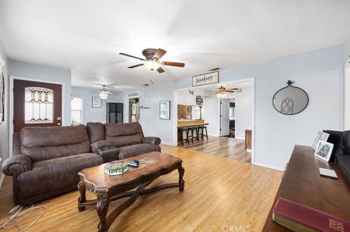 117 Loma Linda Dr, Bakersfield CA 93305-2926 exterior