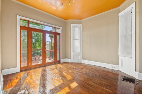 85 Wyoming St, Pittsburgh PA 15211-1700 exterior