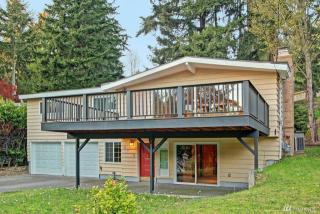 108 175th St, Seattle, WA 98133-4702