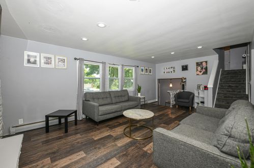 6037 22 St, Milwaukee WI 53233-1914 exterior