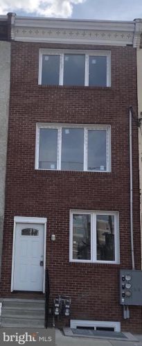2051 9 St, Philadelphia PA 19147-4628 exterior