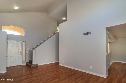 1224 Angela Dr, Phoenix AZ  85022-2081 exterior