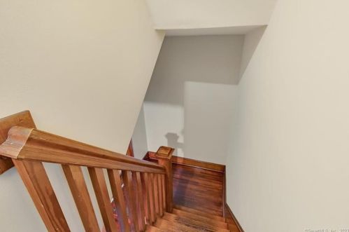 194 Gold St, New Britain CT 06053-3758 exterior