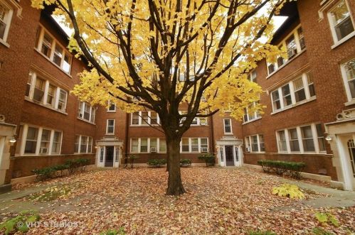 251 Wilcox St, Joliet IL 60435-6970 exterior