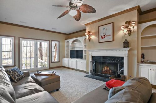 1200 Dunwoody Walk, Atlanta GA 30338-3200 exterior