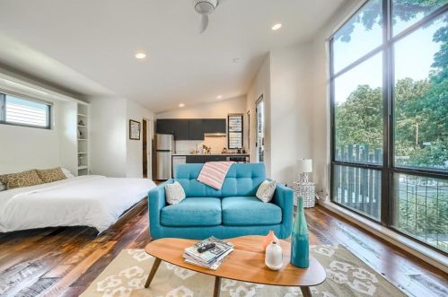 1705 Collier St, Austin TX 78704-2916 exterior