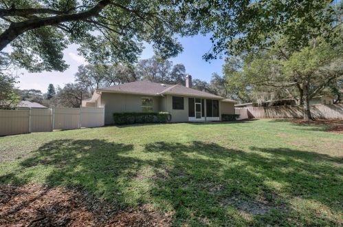 144 Frederick Ave, Lake Mary FL 32746-2820 exterior