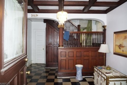 184 9th St, Newark NJ  07107-1489 exterior