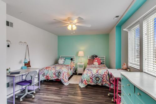 7106 Osceola Ave, Chicago IL 60634-3308 exterior