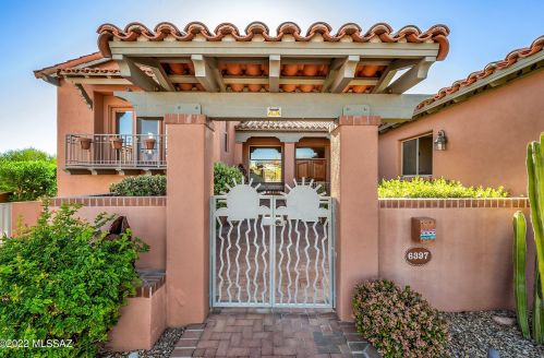 6397 Desert Wind Cir, Tucson, AZ 85750-0979