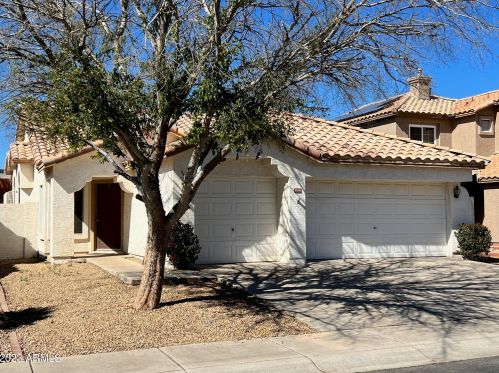 896 Pleasant Dr, Chandler AZ  85225-6843 exterior