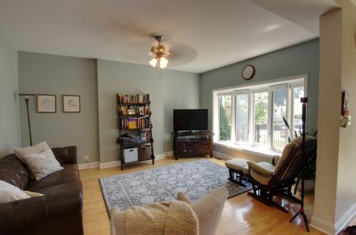 3033 Spaulding Ave, Chicago, IL 60618-6808