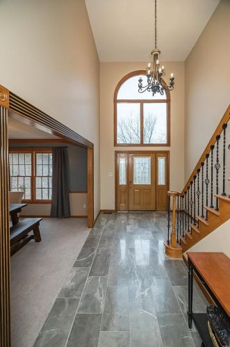 11070 Rambling Oaks Dr, Saint Louis MO 63128-2036 exterior