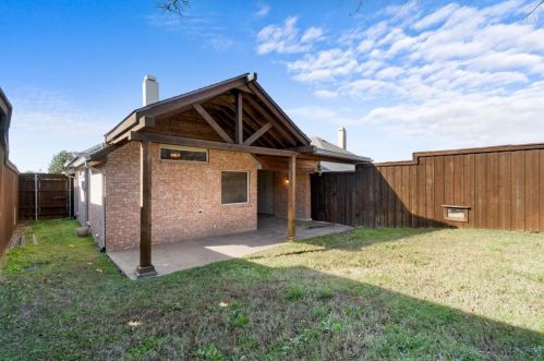 4328 Biscayne Dr, Frisco TX 75056-4044 exterior