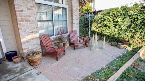 120 Seergreen Way, Folsom CA  95630-5527 exterior