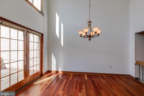 747 3 St, Philadelphia PA 19147-3324 exterior