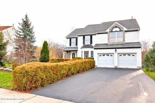 35 Annie Dr, Matawan, NJ 07747-6417