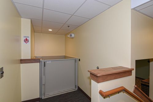 5200 Tuckaway Blvd, Milwaukee WI 53221-3160 exterior