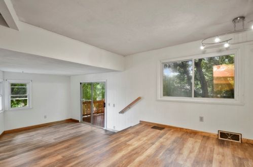 415 Mower St, Worcester MA 01602-1011 exterior