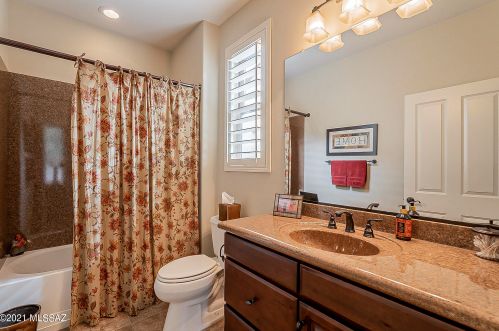 1186 Night Heron Dr, Green Valley AZ 85614-6014 exterior