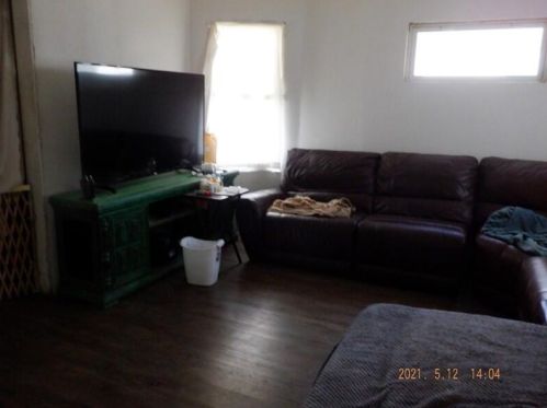 924 Stockbridge Ave, Kalamazoo MI 49001-3810 exterior