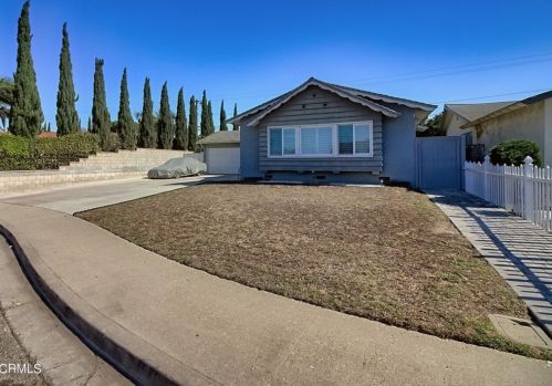 1610 E St, Oxnard, CA 93033-3147