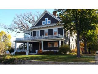 437 2nd St, Stillwater MN  55082-5101 exterior