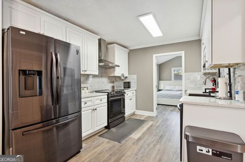 4096 Clay Dr, Atlanta GA  30360-2522 exterior