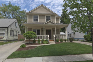 1477 Cole St, Bham, MI 48009-7054