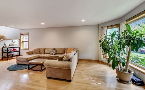 6221 Kildare Ave, Chicago IL 60803-2109 exterior