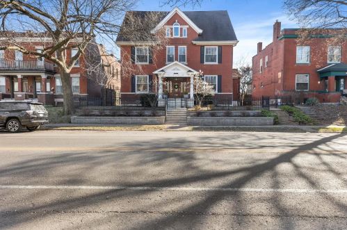 3826 Arsenal St, Saint Louis MO 63116-4803 exterior