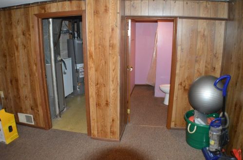 5759 76, Milwaukee WI 53218-2253 exterior