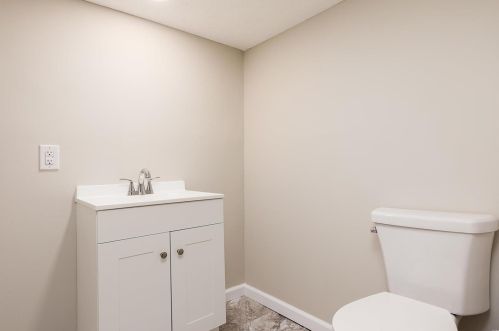 5008 Alabama Ave, Saint Louis MO 63111-3024 exterior