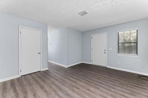 3053 Centerville Rosebud Rd, Lithonia GA  30039-5314 exterior