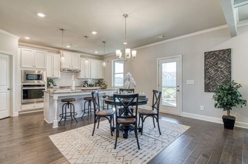 4310 Clubside Dr, Gainesville GA 30504 exterior