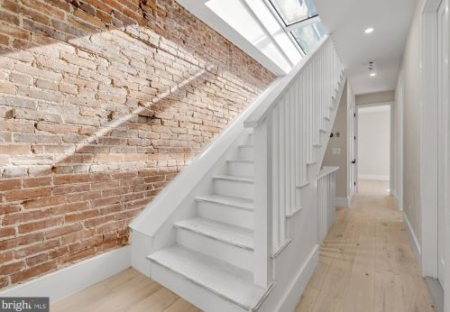 304 T St, Washington DC 20001-1842 exterior