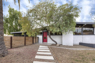 6130 15th St, Phoenix, AZ 85014-1743