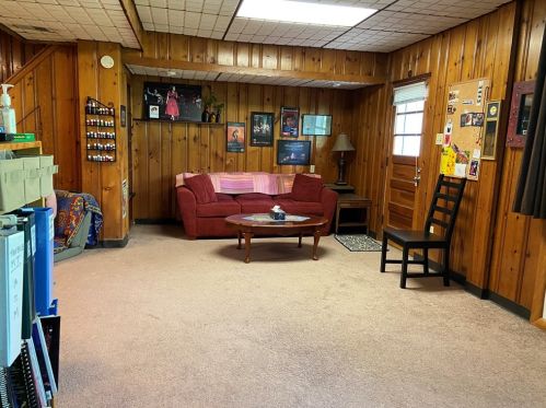 127 Marshall Ave, Pittsburgh PA 15214-2851 exterior