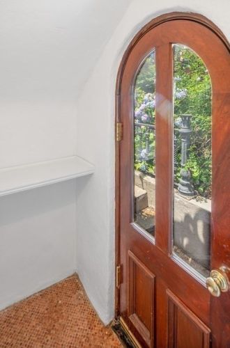 141 Newton St, Boston MA exterior