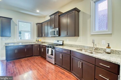 1930 1st St, Washington DC 20001-1060 exterior