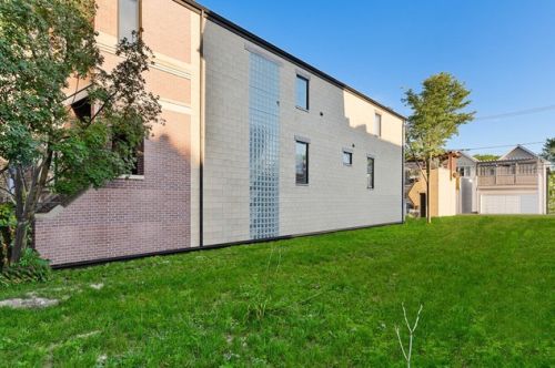 1707 Nelson St, Chicago IL 60657-3027 exterior