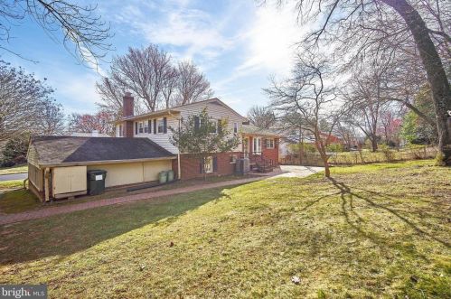 1816 Baldwin Dr, Mc Lean VA 22101-5051 exterior