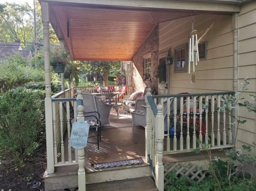 121 Sycamore Dr, Pittsburgh PA 15235-1965 exterior