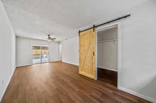 1702 Hampshire Ln, Fort Pierce FL 34953-2046 exterior