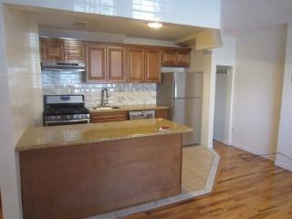 610 Prospect Pl, Brooklyn NY  11238-4205 exterior