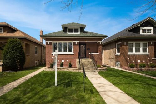 1914 10th Ave, Broadview, IL 60153-3104