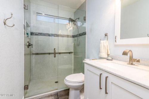 6692 Cypress Point Dr, Chandler AZ  85249-4332 exterior