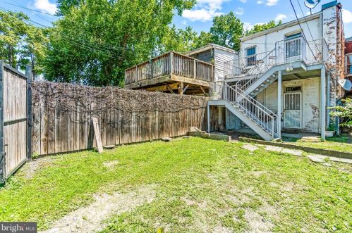 2014 10 St, Washington DC 20002-6214 exterior